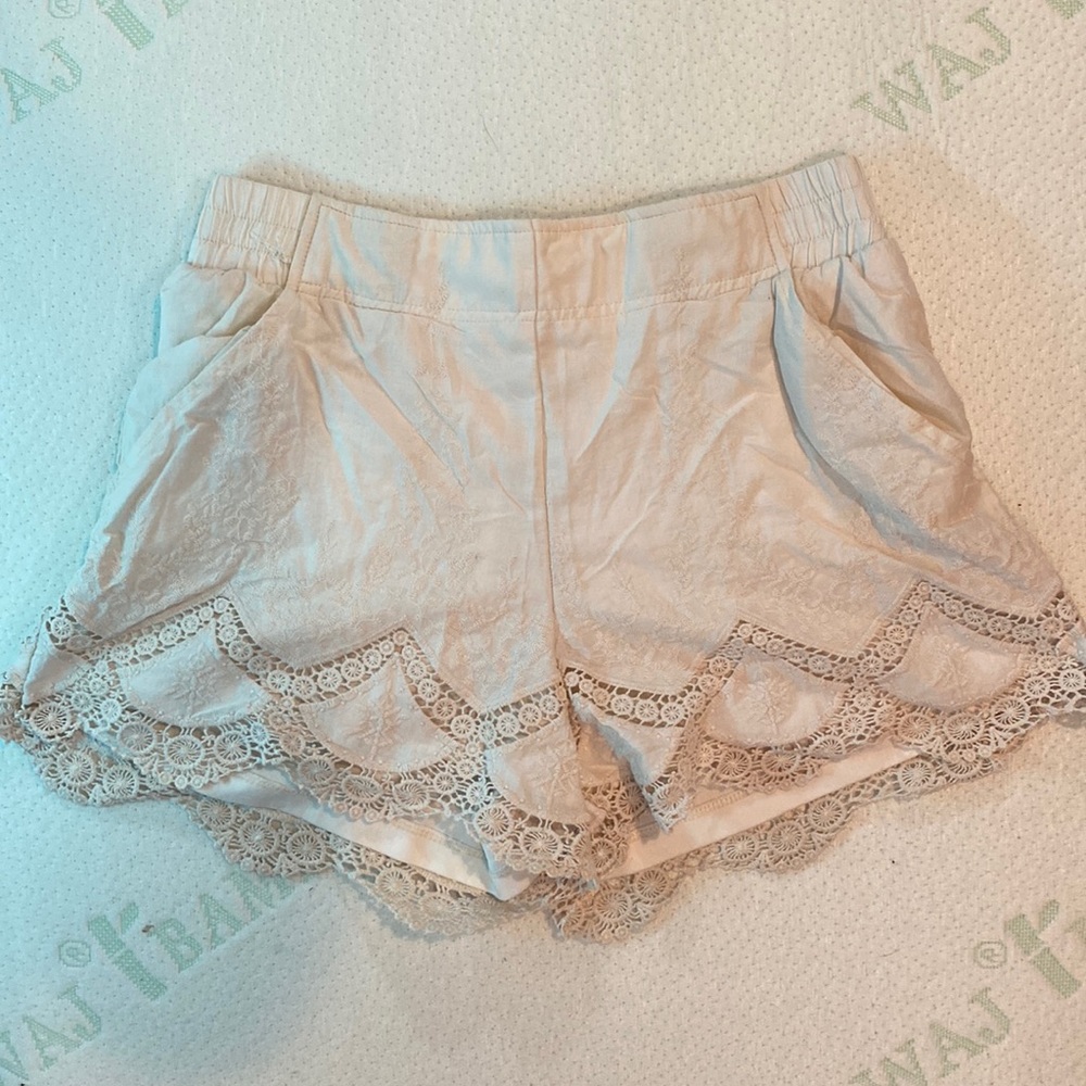 Linen shorts